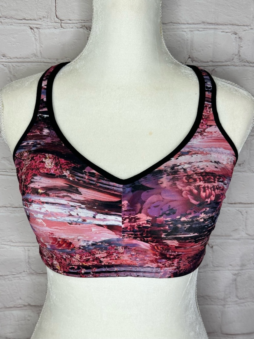 Lululemon Speed Up Bra Dahliascape Multi / Black - Picture 2 of 9